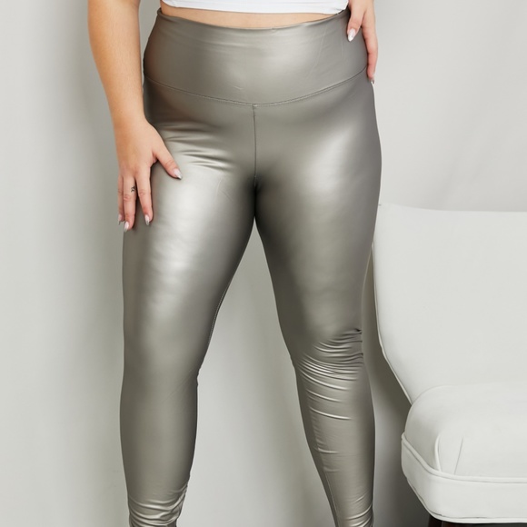 Women's Full Size PU Leather Wide Waistband Leggings in Silver - Picture 6 of 10
